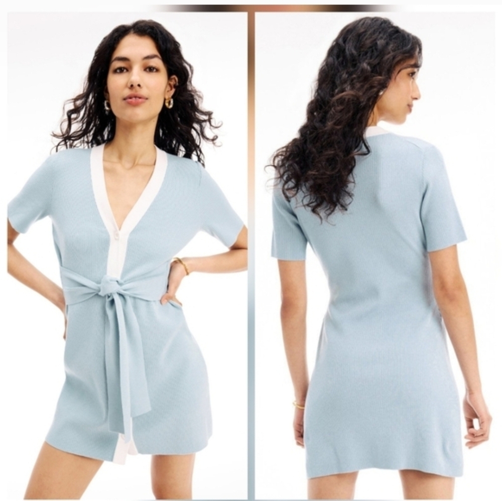 Toccin Front V-Neck T Shirt Dress In Blue Casual V-neck Short Sleeve Size XS
